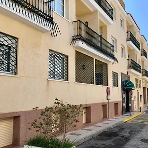 Nina De Oro Appartement