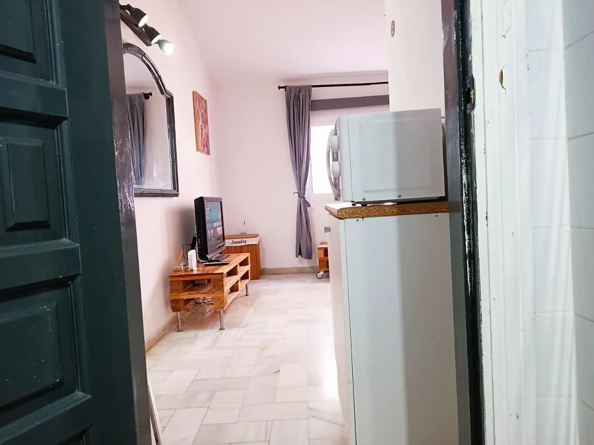 Estudio En Torremolinos - La Carihuela - Wifi 365 Mbps - Fire Stick Amazon - Playa A 50 Metros Apartment