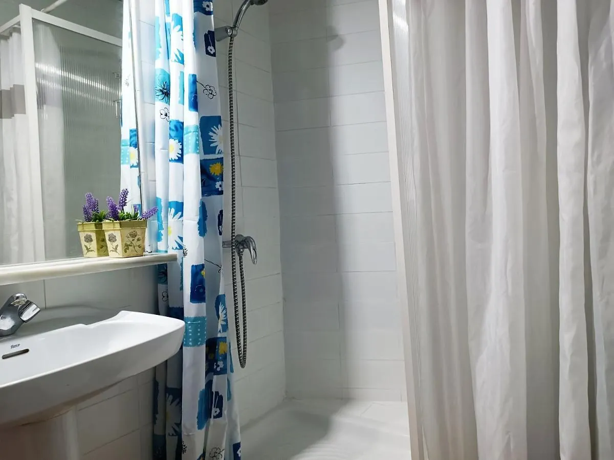 Estudio En Torremolinos - La Carihuela - Wifi 365 Mbps - Fire Stick Amazon - Playa A 50 Metros 0*,  Spain